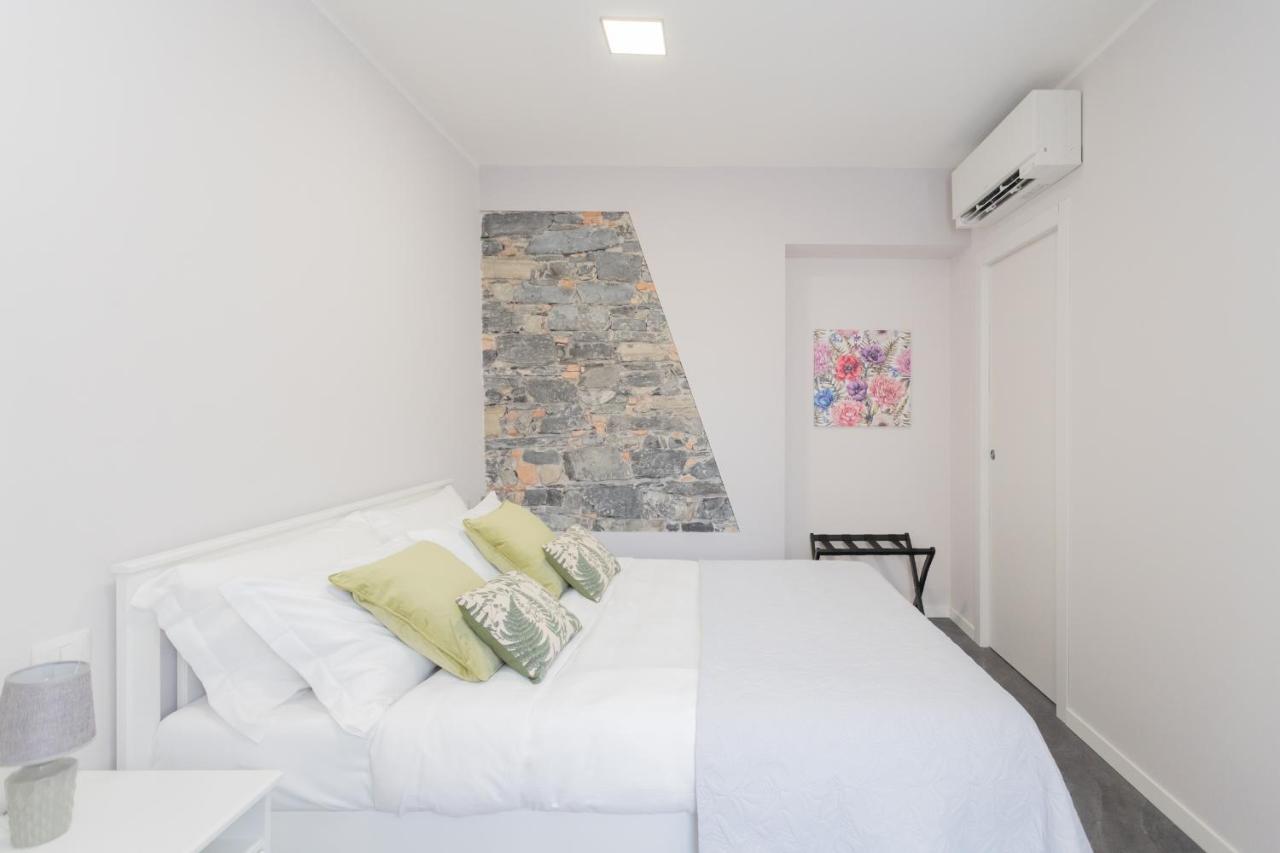 Sant'Agostino Apartments By Rent All コモ エクステリア 写真