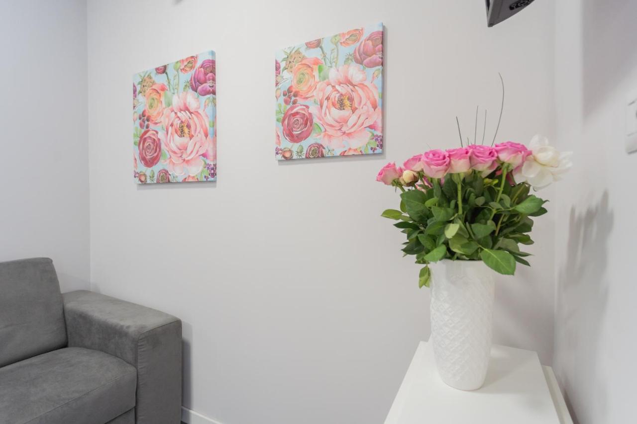 Sant'Agostino Apartments By Rent All コモ エクステリア 写真