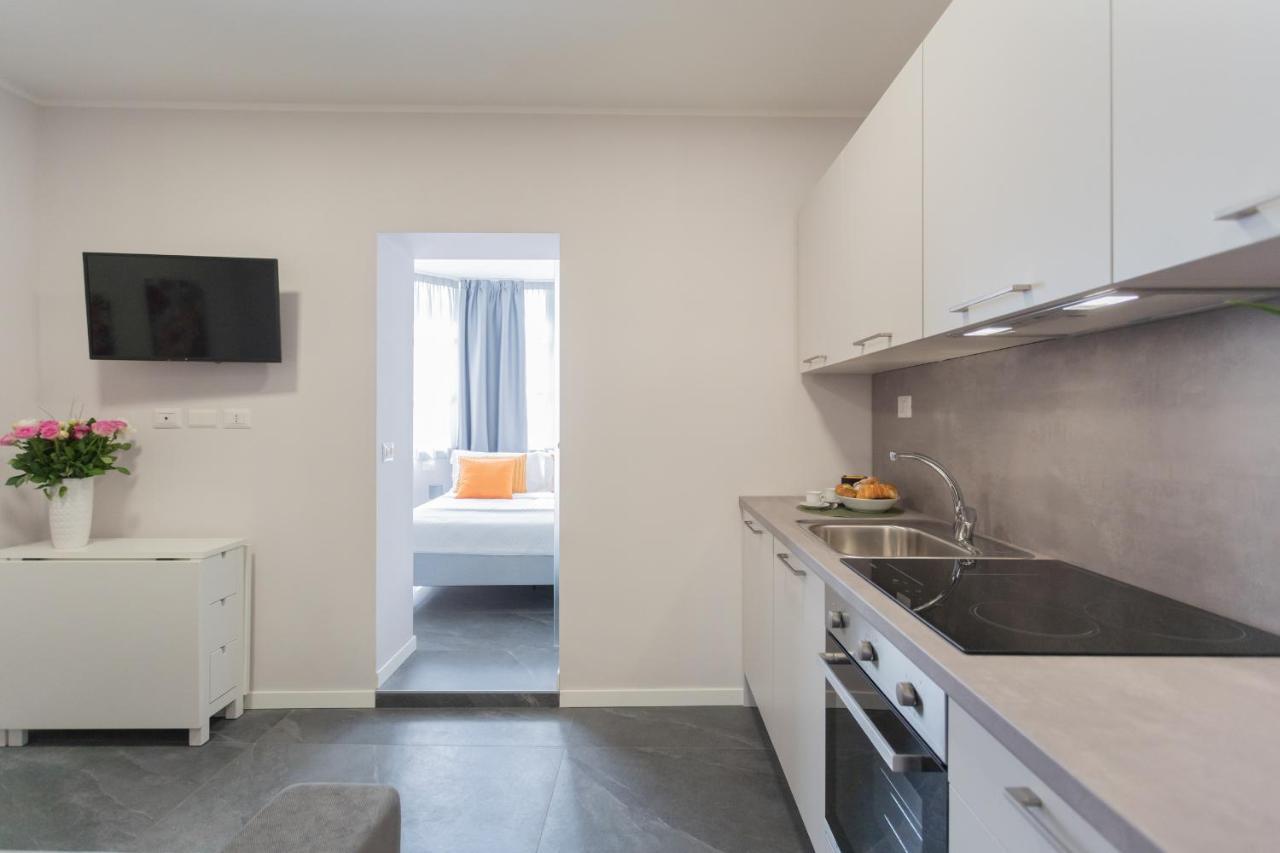 Sant'Agostino Apartments By Rent All コモ エクステリア 写真