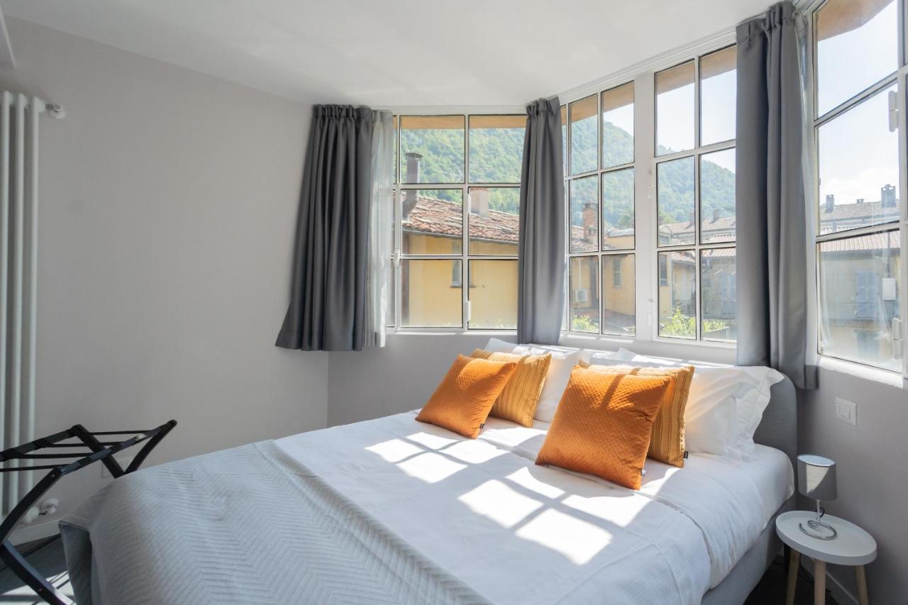 Sant'Agostino Apartments By Rent All コモ エクステリア 写真